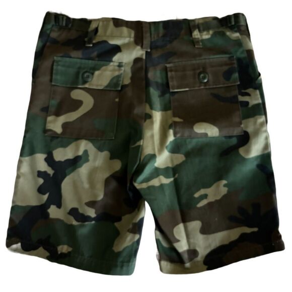 Kids Camouflage Shorts, L - Picture 2 of 4